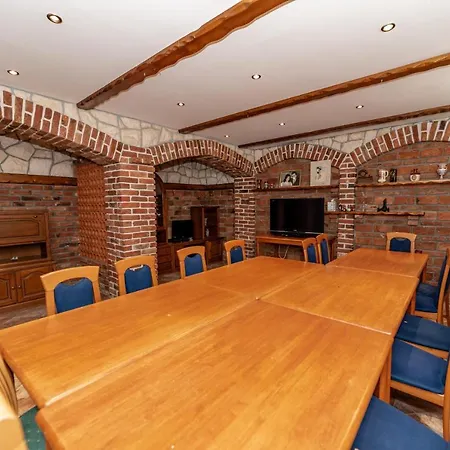 Heaven, Private Heated Pool, Pet Friendly, Children's Playground *