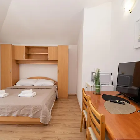 Villa Heaven, Private Heated Pool, Pet Friendly, Children's Playground Donji Zemunik
