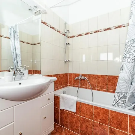 Heaven, Private Heated Pool, Pet Friendly, Children's Playground